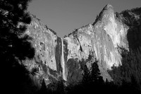 yosemite, "sierra nevada", "National park", 'Yosemite falls", California, mountains, "black and white"